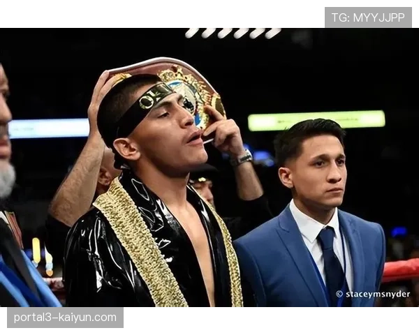 鲁宾赛前称重超标0.3公斤，被迫减重半小时险失资格