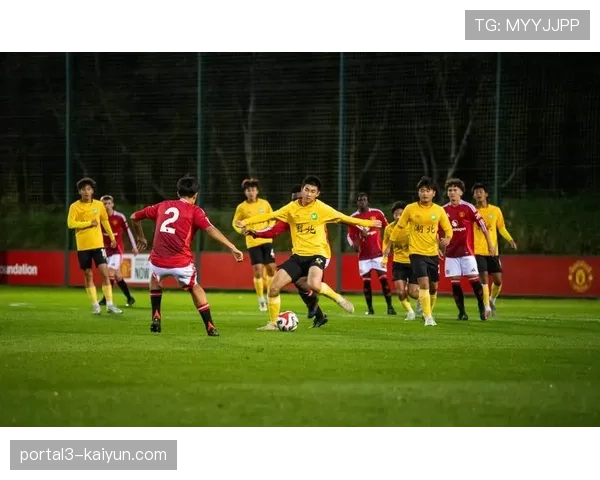 英超联盟推出青少年足球发展计划，覆盖百所中小学校