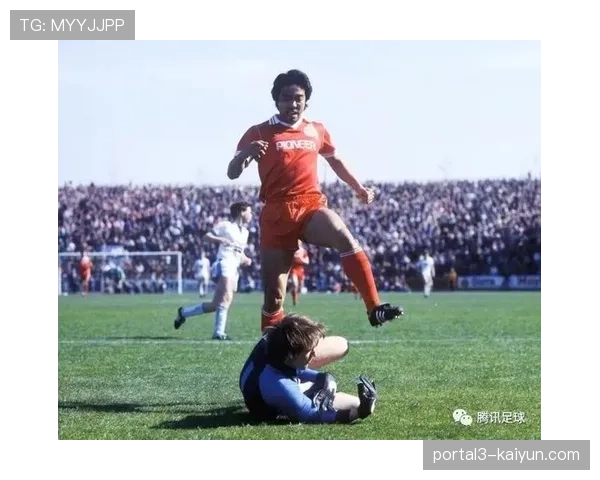 日本球员德甲表现平庸，旅欧发展路径再引思考