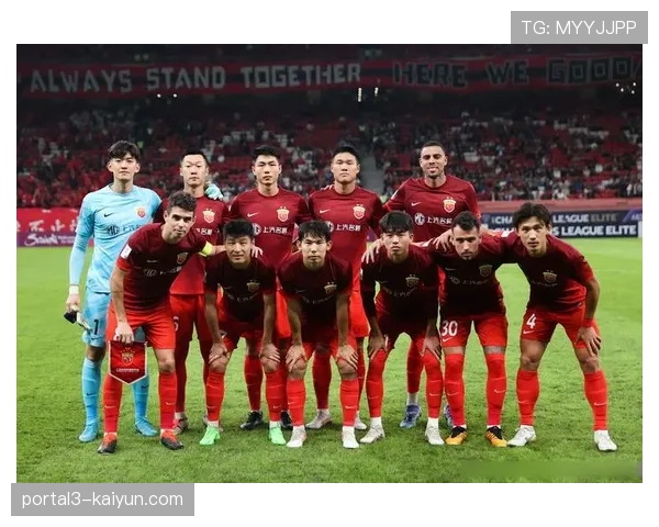 布朗赛后强调团结与斗志，尼克斯逆转快船展韧性