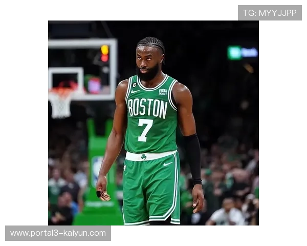 杰伦·布朗谈塔图姆缺阵期间球队领导责任