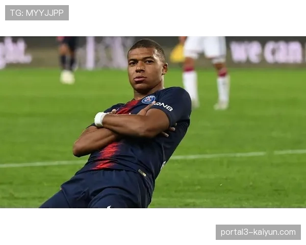 官方统计:四月法甲场均射门转换次数为3.2次,反击贡献了其中近四成 官方统计:四月法甲场均射门转换次数为3.2次,反击贡献了其中近四成